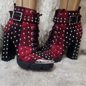 ISO Gianni Bini Studded Plaid Ankle Boots size 13or maybe 12 In search of only